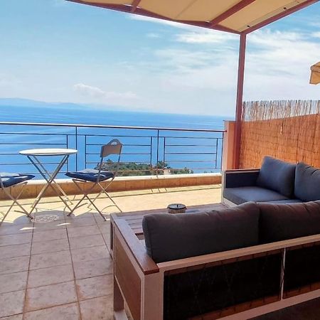 Simply Meraki Gytheian Apt With Panoramic Sea View Гітіо Екстер'єр фото