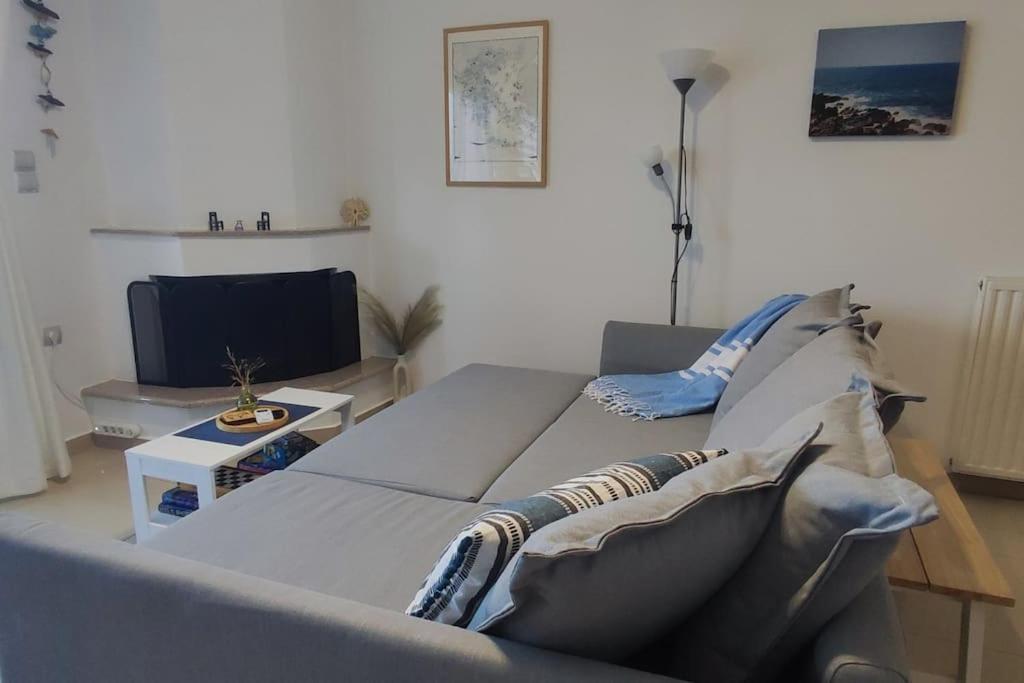 Simply Meraki Gytheian Apt With Panoramic Sea View Гітіо Екстер'єр фото